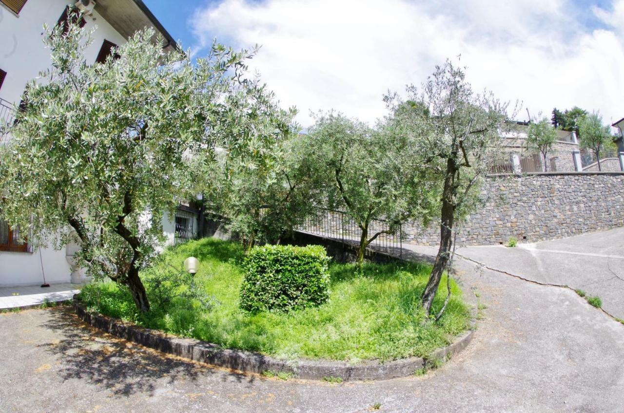 Casa Emilia Villa Riva di Solto Exterior foto